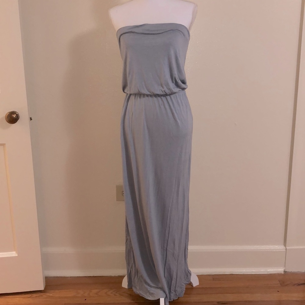 GAP Strapless Grey Size Medium Maxi Dress